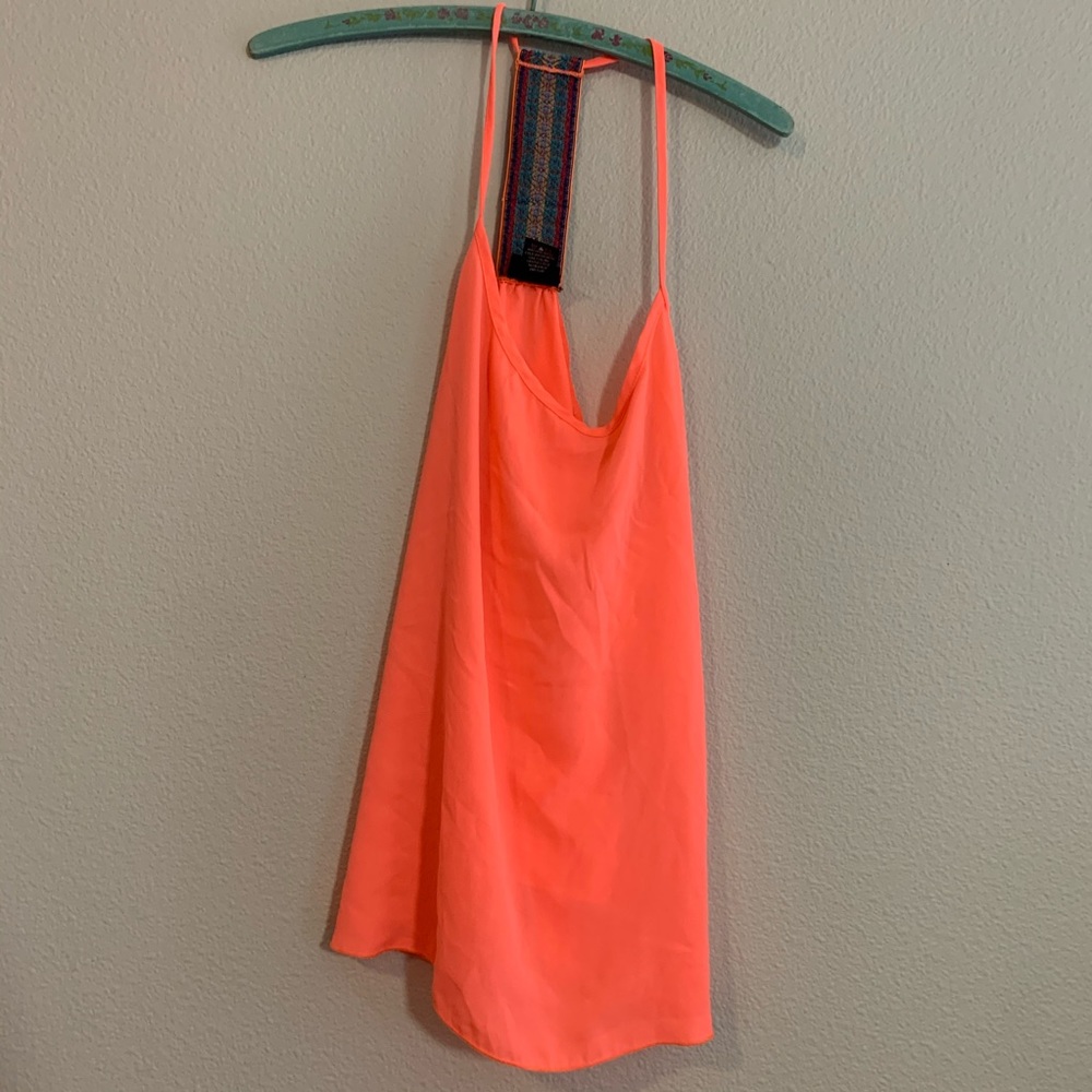 Rue21 tank